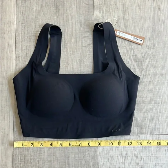 SKIMS Black Intimates Bra with Wide Straps - Picture 4 of 7